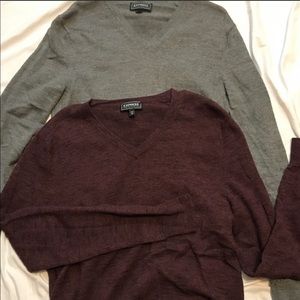 Express Men’s V-Neck Sweaters Medium (2)